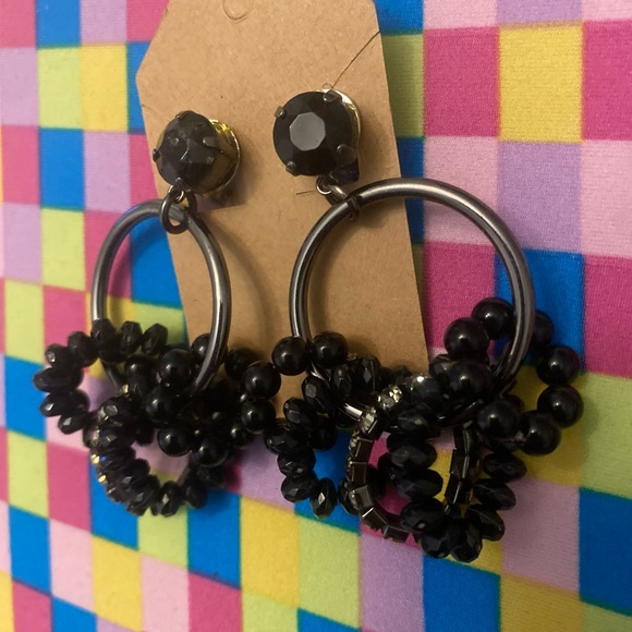 Meet your Posher, Stacie - Picture 7 of 16